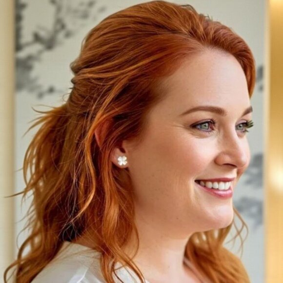 🆕️ S925 Silver Four-Leaf Clover Stud Earrings Dainty Trendy Lucky Charm Jewelry - Picture 5 of 14